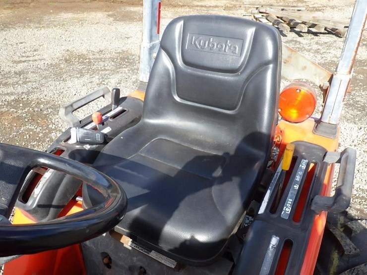 2005-kubota-b7510-image-18