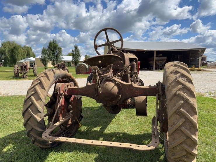 farmall-f-20-image-23