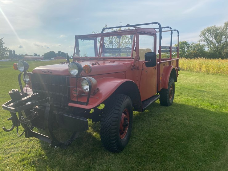 1952-dodge-m37-image-3