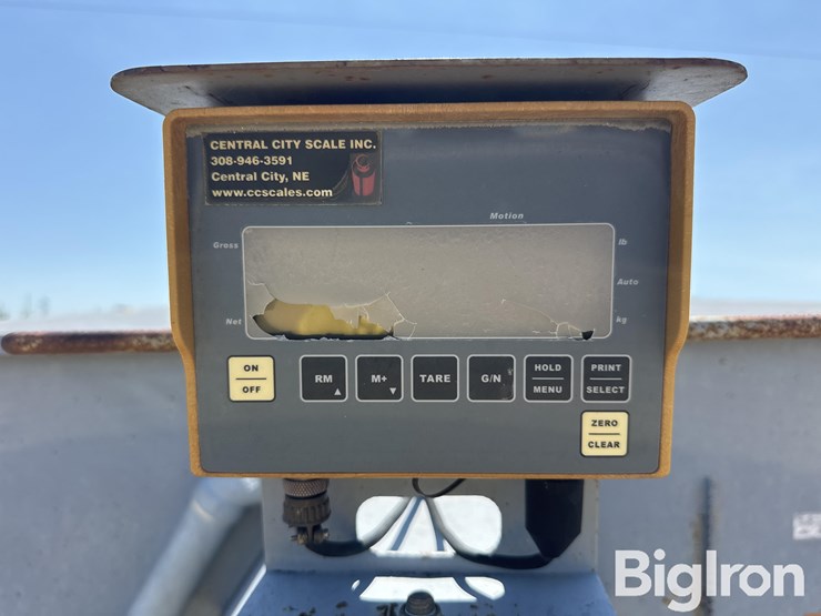 large's-wet-distillers-grain-feed-wagon-image-10