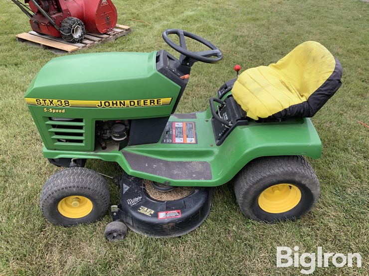 john-deere-stx38-image-8