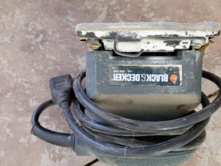 black-&-decker-palm-sander-angle-head-grinder-image-2