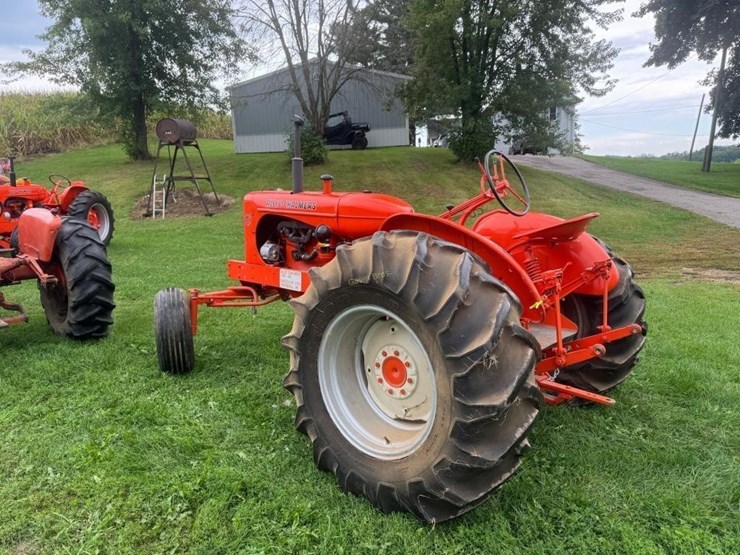 allis-chalmers-wd45-tractor-image-9