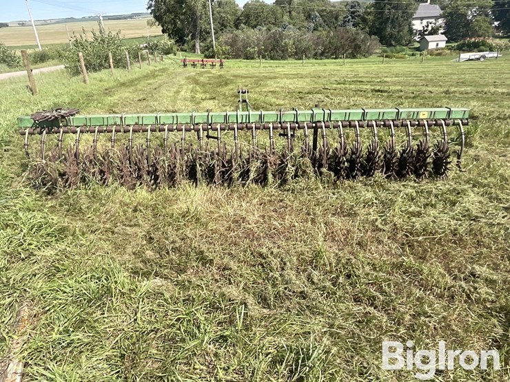 john-deere-400-image-6