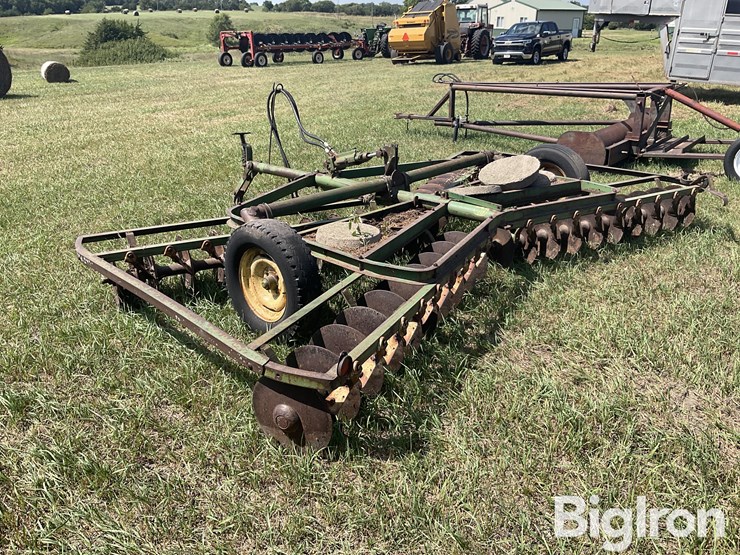john-deere-14-image-7
