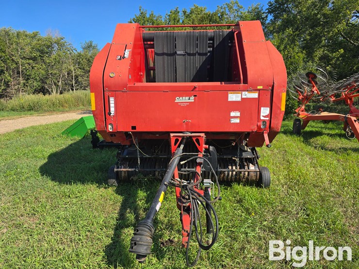 2005-case-ih-rbx562-image-2