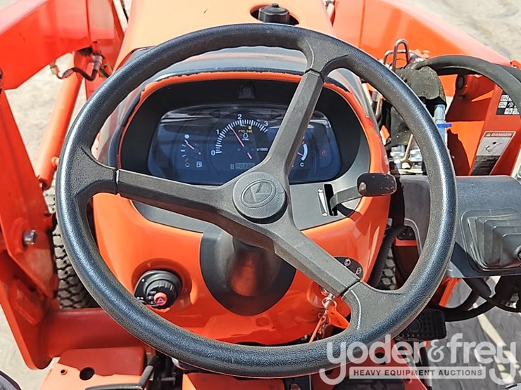 2019-kubota-l3901-image-29
