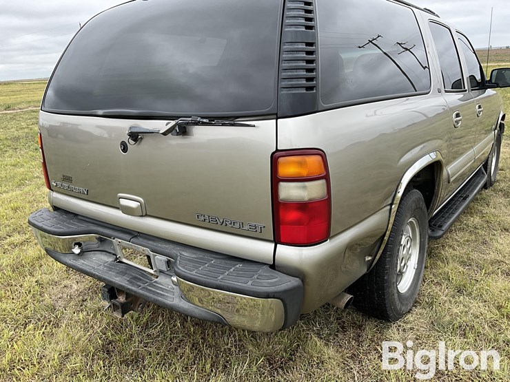 2001-chevrolet-suburban-1500-image-20
