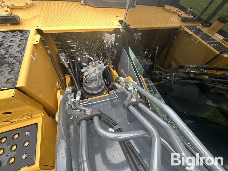 2019-deere-160g-lc-image-15