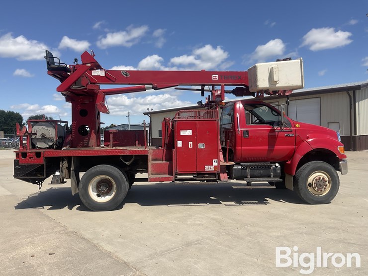 2006-ford-f750-xlt-image-4