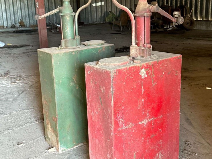 pair-of-phillips-pump-&-tank-co.-model-90bs-fuel-pumps-with-tanks-image-2