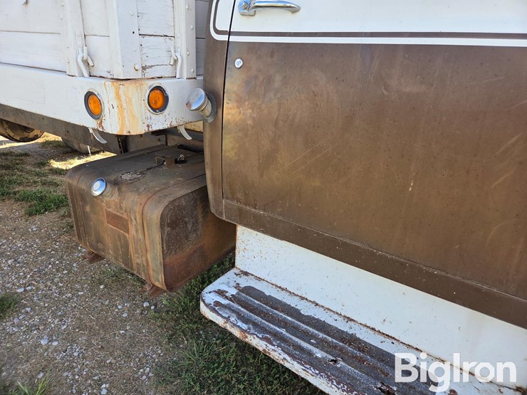 1977-international-loadstar-image-13