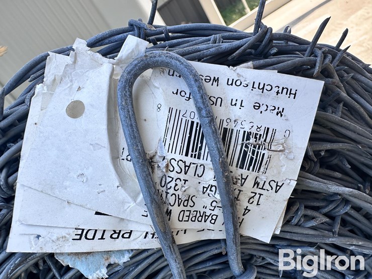pallet-barbwire-image-11