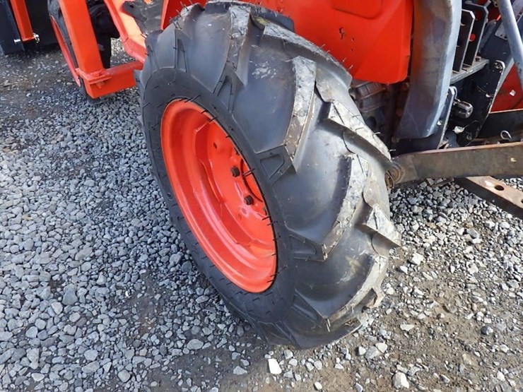 2005-kubota-b7510-image-29
