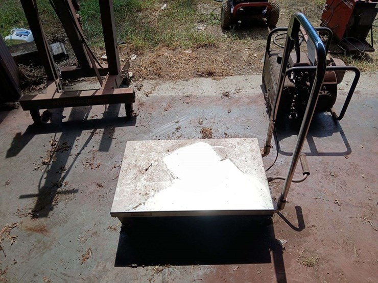 hydraulic-lift-table-image-4