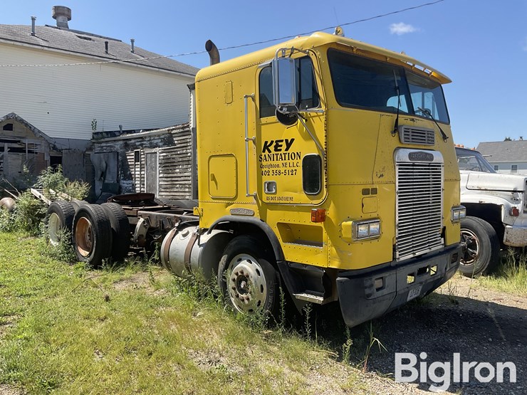 1992-cummins-855-image-3
