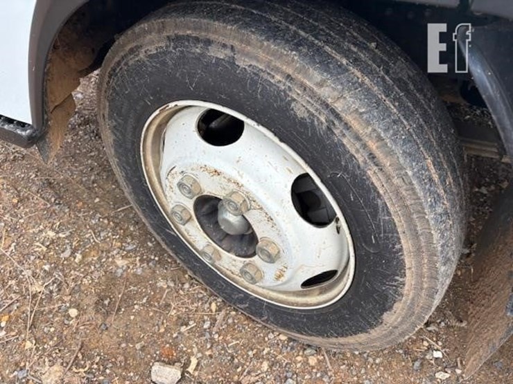 chevrolet-4500xd-landscape-truck-image-20