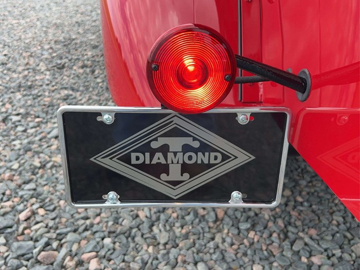 1948-diamond-t-201-one-ton-pickup-image-66