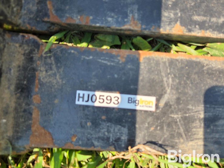 clamp-on-pallet-forks-image-13