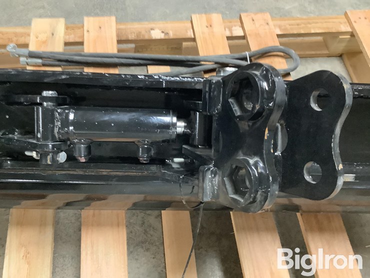 40”-mini-excavator-tilt-bucket-image-17