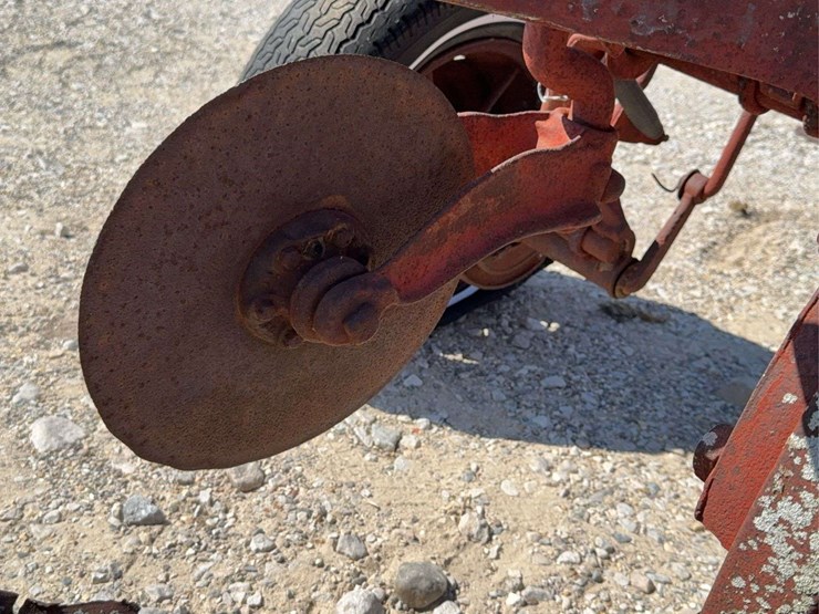 2-bottom-plow-image-23
