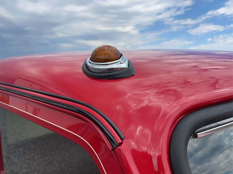 1948-diamond-t-201-one-ton-pickup-image-35