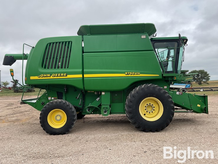 2001-john-deere-9750-sts-image-4