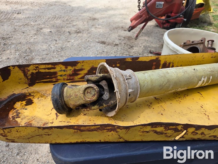 new-holland-465-image-11