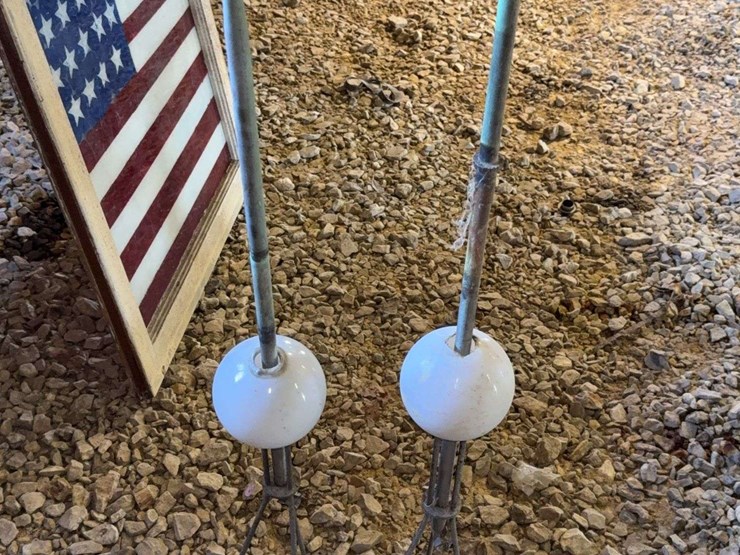 lighting-rods-and-american-flag-painted-on-old-window-image-4