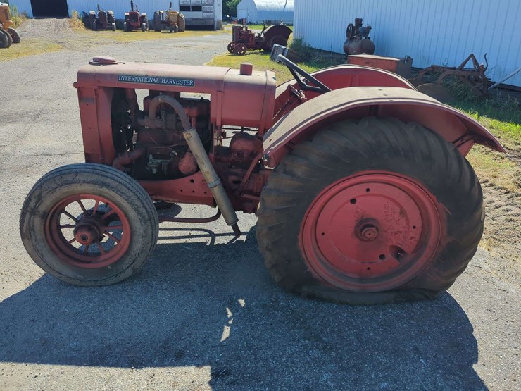 international-harvester---mccormick-deering-d-50-image-11