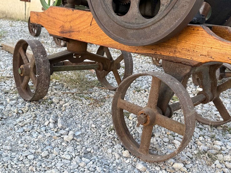 2-hp-stover-hit-and-miss-engine-image-27