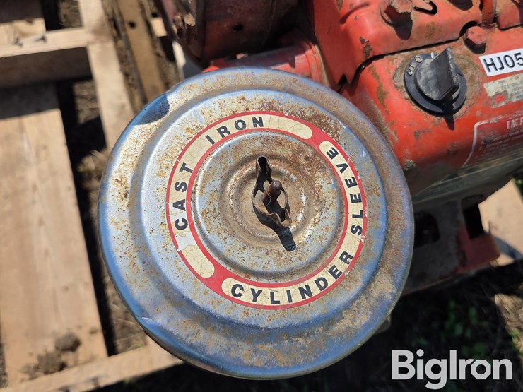 homelite-385-trash-pump-image-11