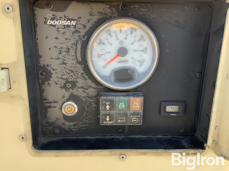 2015-doosan-p185wdz-t4f-image-18