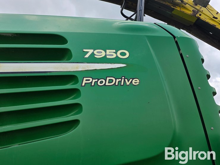 2010-john-deere-7950-image-15