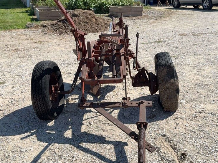 2-bottom-plow-image-4