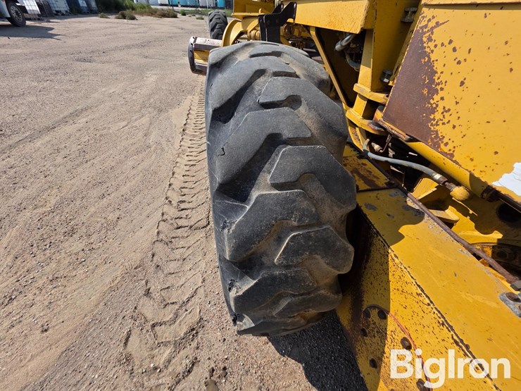 1990-caterpillar-140g-vhp-image-9