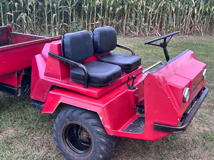 pug-badlands-4x4-articulating-utv-with-hydraulic-dump-bed-image-23