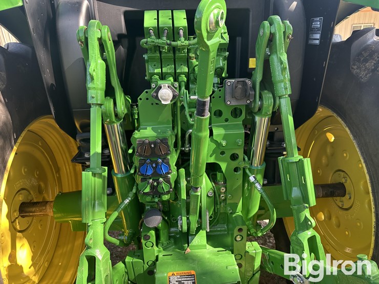 2019-john-deere-6130r-image-10