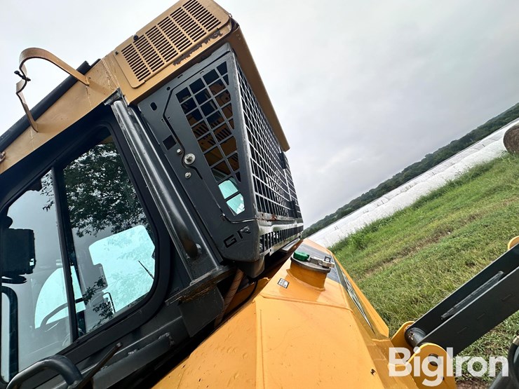 2017-deere-700k-xlt-image-13