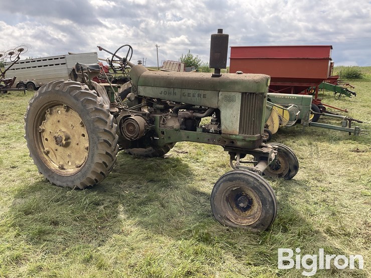 1959-john-deere-630-image-3