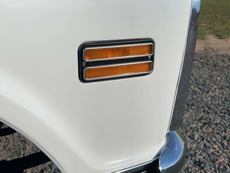 chevrolet-c10-image-18