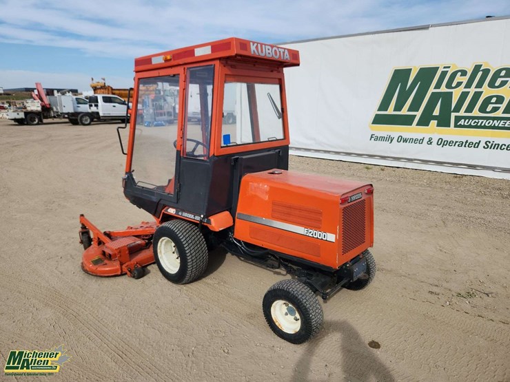 kubota-f2000-image-3