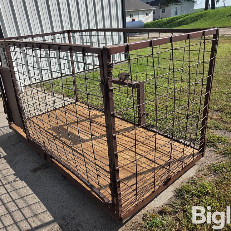 Shop Built 3-Pt Livestock Carrier