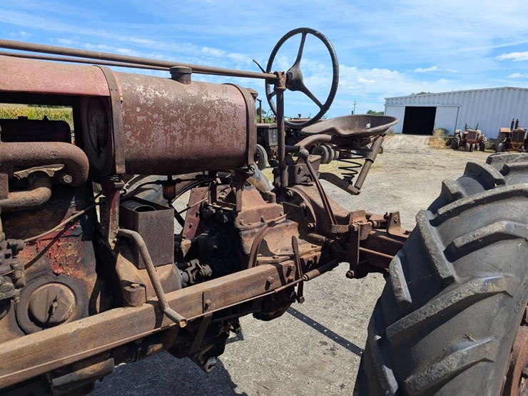 international-harvester-tractor-f-20-image-9