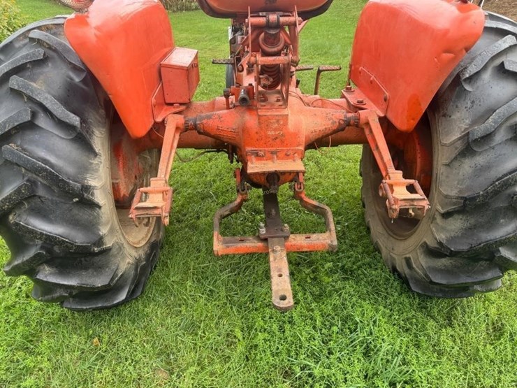 allis-chalmers-d14-tractor-image-6