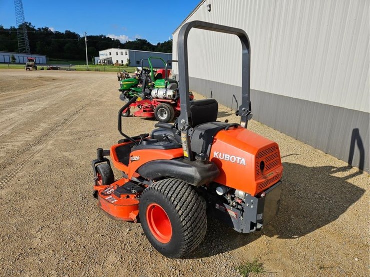 kubota-zd326-image-3