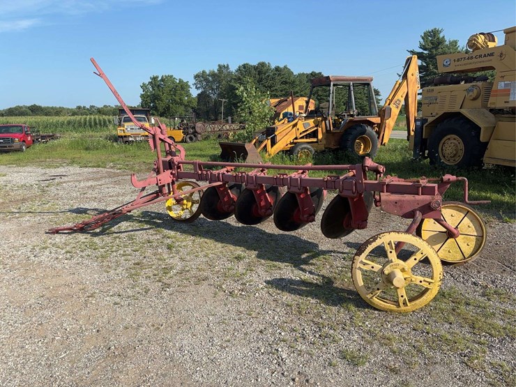 minneapolis-moline-disc-plow-image-3