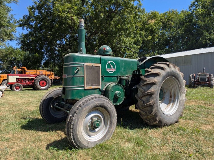 field-marshall-tractor---diesel-image-1