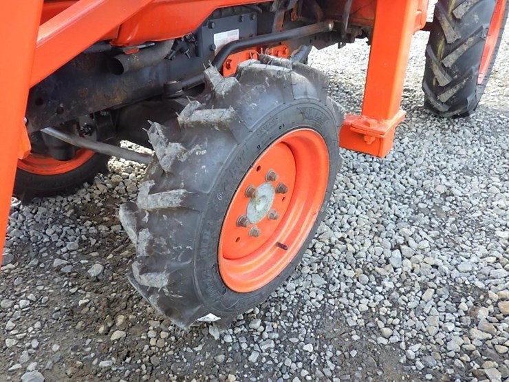 2005-kubota-b7510-image-30