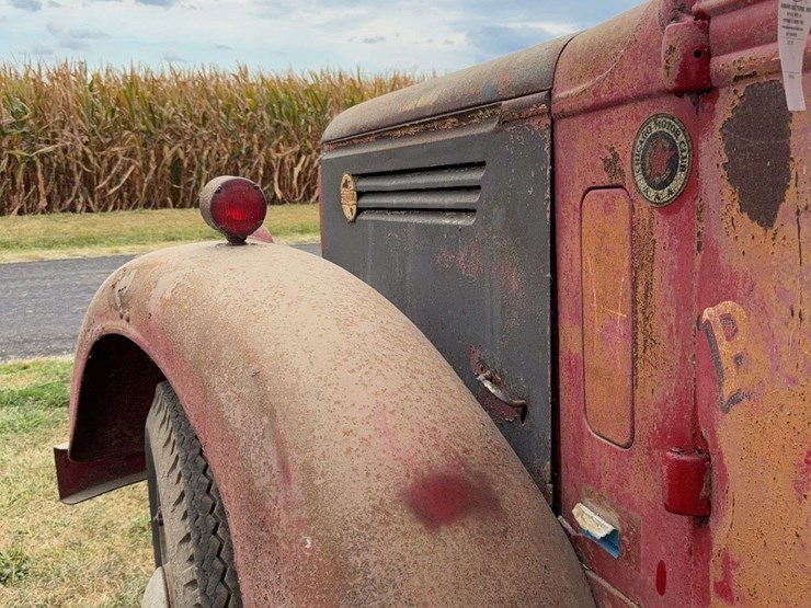 federal-grain-truck-image-45